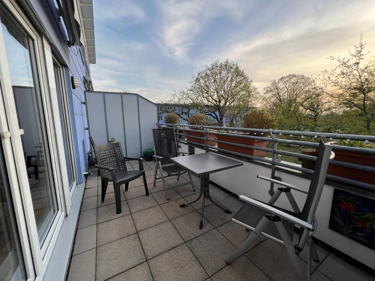 Maisonette Penthouse Fuer 8 Personen By Rabe - Free Netflix & Kostenloser Parkplatz & Grosse Terrasse Karlsruhe Extérieur photo